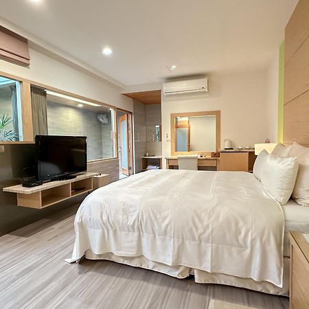 Yage Hotspring House Bed and Breakfast Jiaoxi Exteriör bild