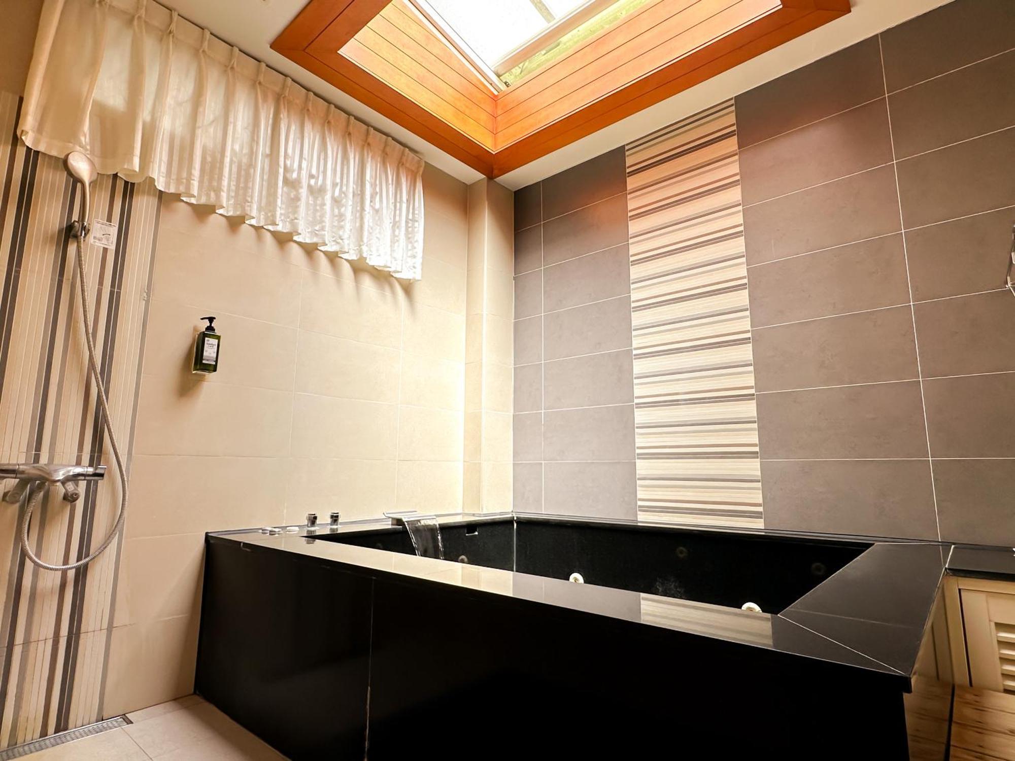Yage Hotspring House Bed and Breakfast Jiaoxi Exteriör bild